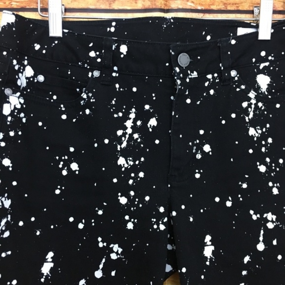 Vince Camuto Black &White Splatter Skinny Jeans 26 - Picture 5 of 8